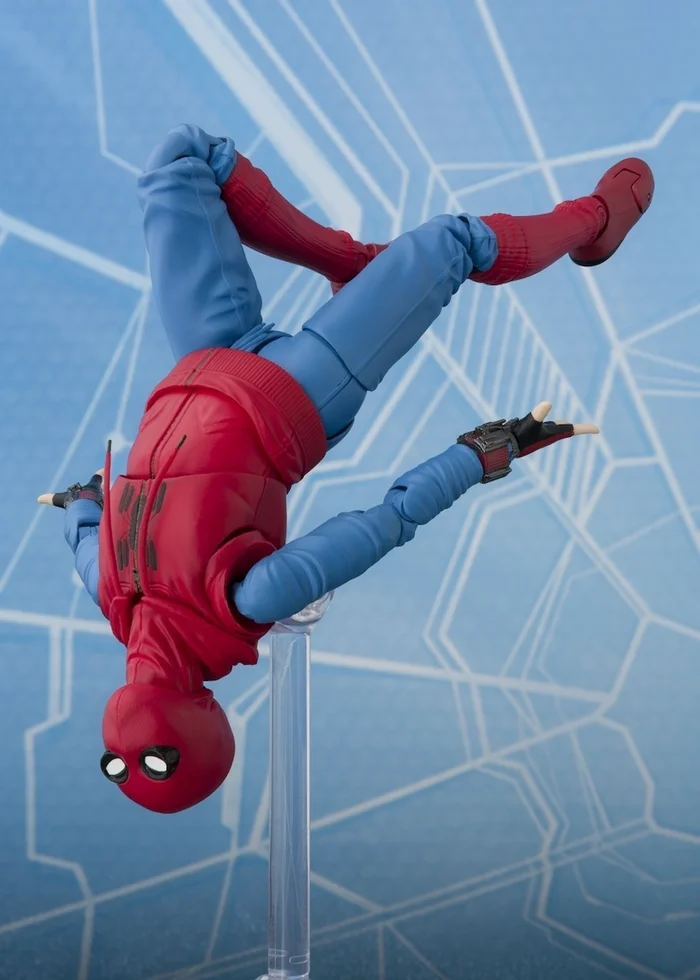 Bandai S.H.Figuarts Spider-Man: Homecoming Spider-Man Homemade Suit Ver. W/ Tamashii Option Act Wall 11 Bandai S.H.Figuarts Spider-Man: Homecoming Spider-Man Homemade Suit Ver. W/ Tamashii Option Act Wall - Image 9