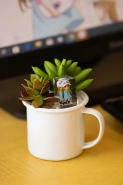 Cells At Work! Platelet: Full Color 3D Crystal Figure -Featured Toys 4acfcca63b29421b811010adb9b280f8.jpg